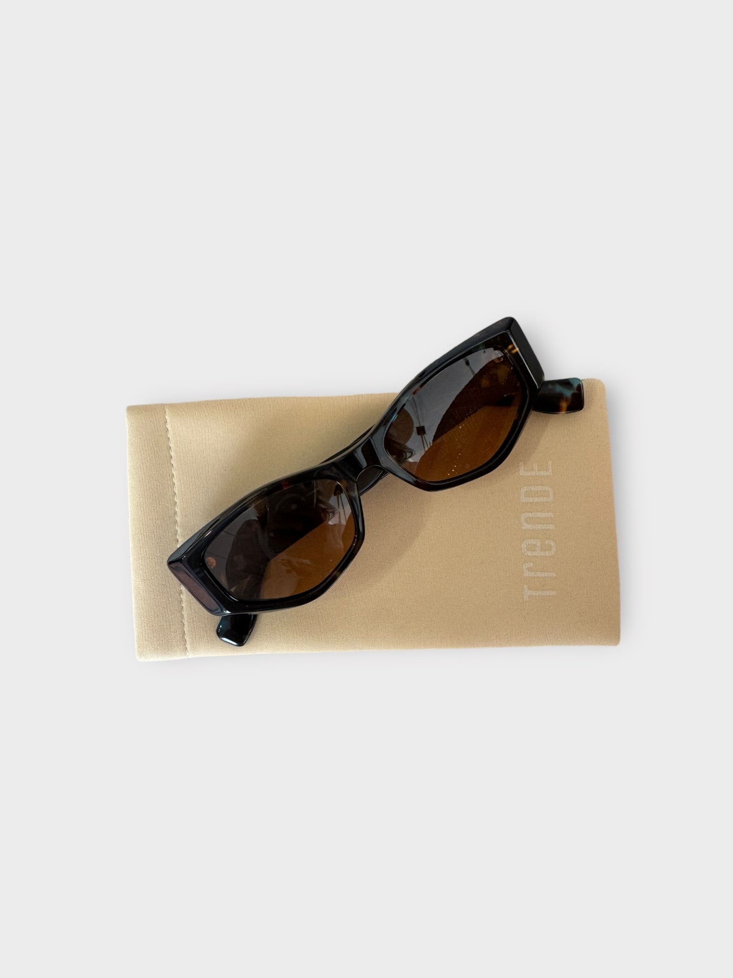 Trende Adult Vintage Acetate-Multicolour Tortoise (TAC polarised lenses)