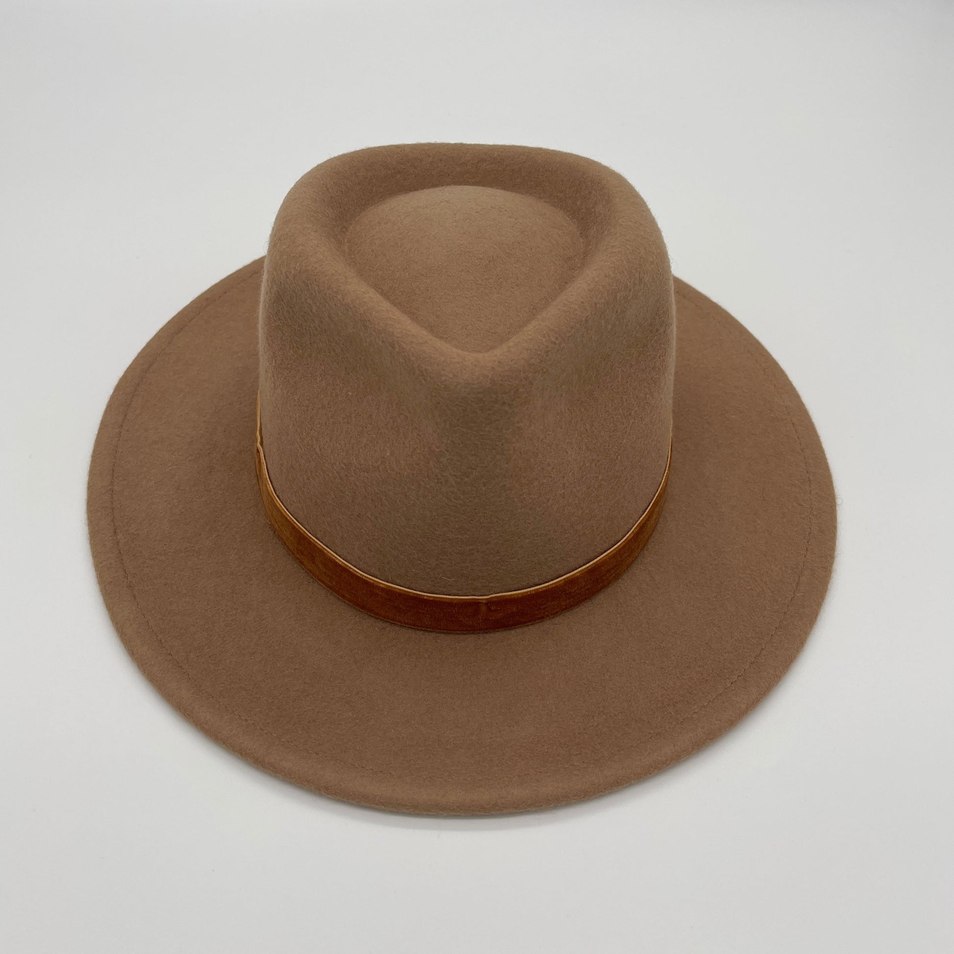 The 'Mini Malone' Fedora in Camel Brown